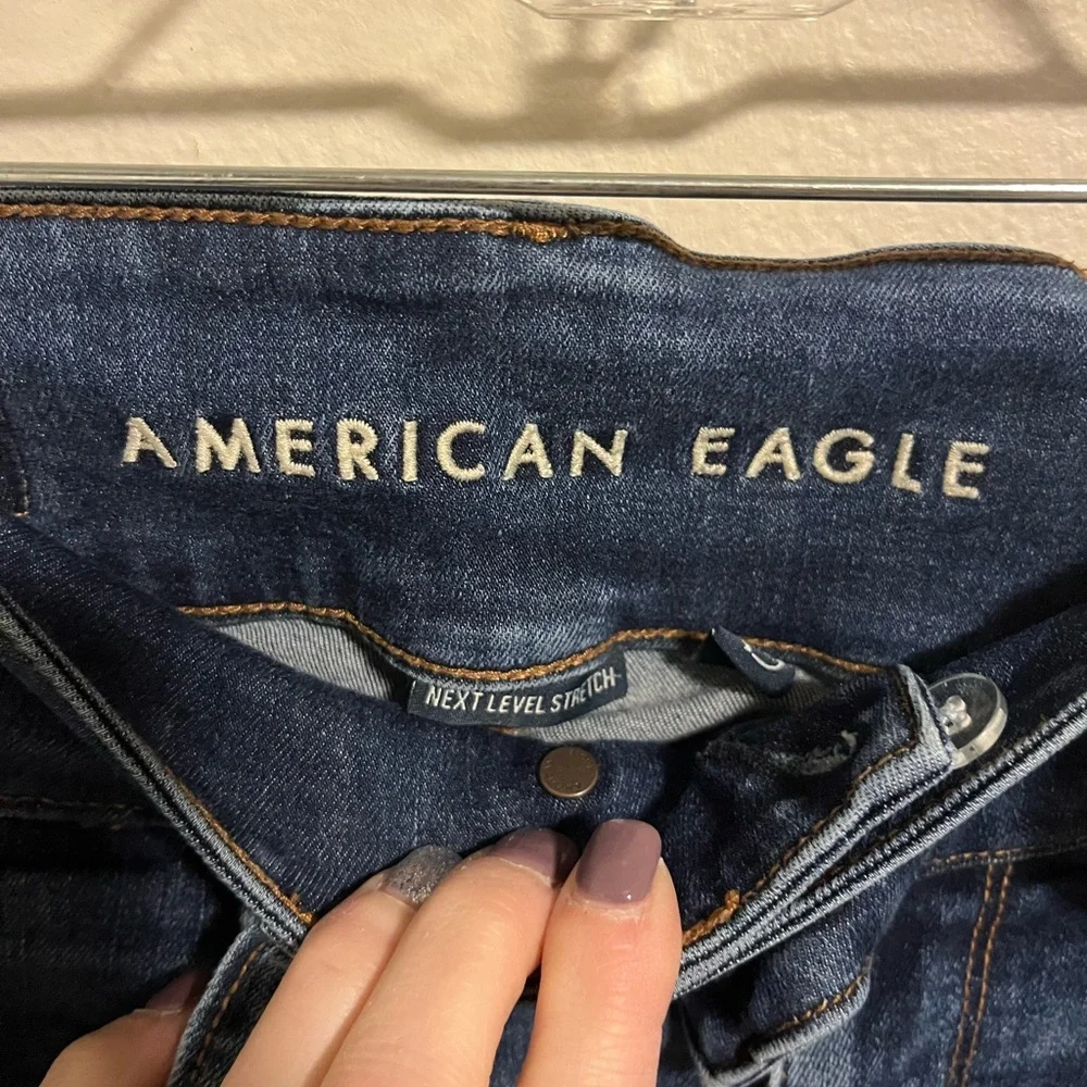 American Eagle Outfitters High Rise Dark Blue Jeans - Picture 3 of 9